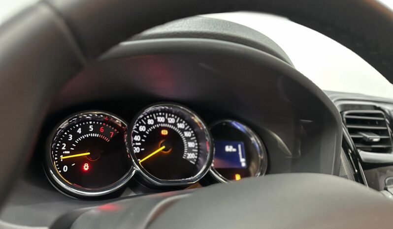 RENAULT SANDERO 1.6 INTENSE 2023 0KM lleno