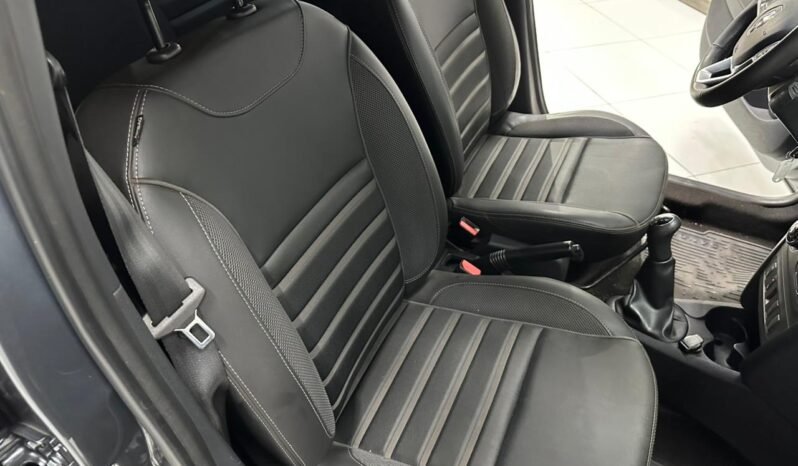 
								RENAULT SANDERO 1.6 INTENS 2021 CON 57.000KM lleno									