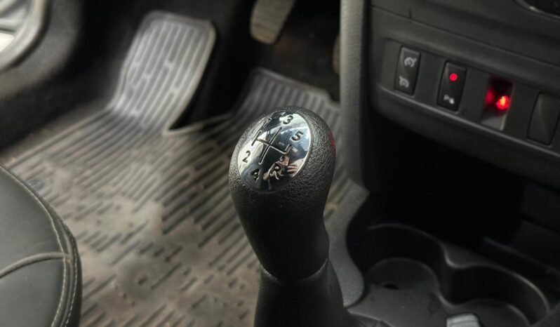 
								RENAULT SANDERO 1.6 INTENS 2021 CON 57.000KM lleno									