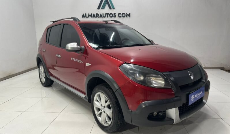 
								RENAULT SANDERO STEPWAY 1.6 CONFORT PH2 CON 120.000KM lleno									