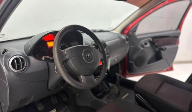 
								RENAULT SANDERO STEPWAY 1.6 CONFORT PH2 CON 120.000KM lleno									