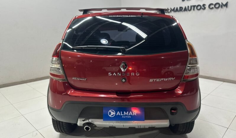 
								RENAULT SANDERO STEPWAY 1.6 CONFORT PH2 CON 120.000KM lleno									