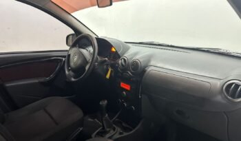 
									RENAULT SANDERO STEPWAY 1.6 CONFORT PH2 CON 120.000KM lleno								