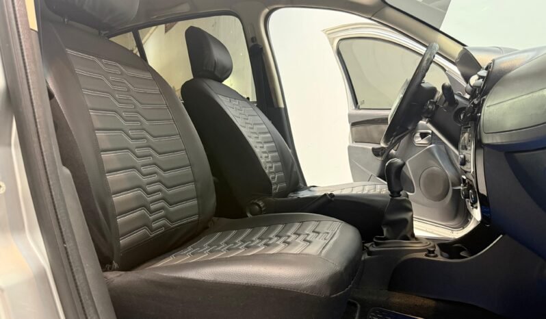 
								RENAULT SANDERO SL TECH RUN CON 143.000KM lleno									