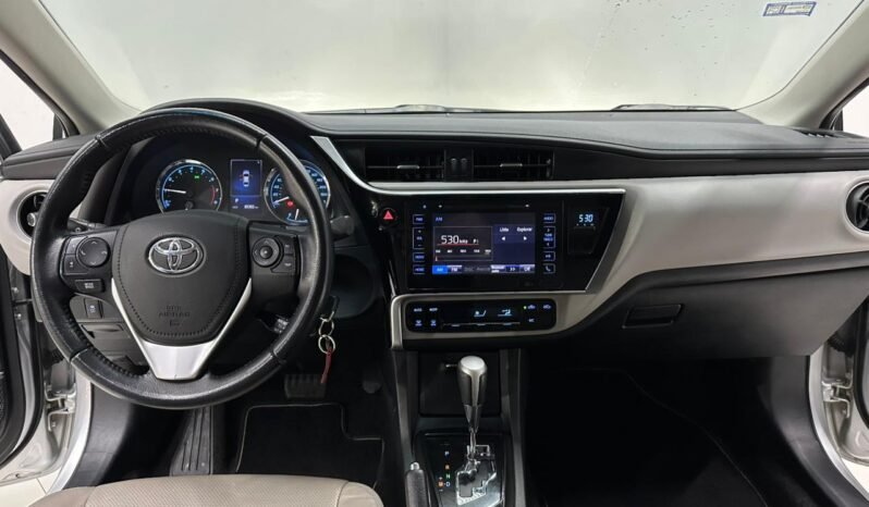 
								TOYOTA COROLLA 1.8 XEI PACK CVT 2020 CON 85.000KM lleno									