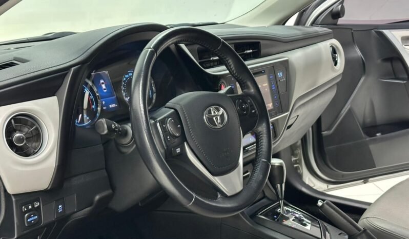 
								TOYOTA COROLLA 1.8 XEI PACK CVT 2020 CON 85.000KM lleno									