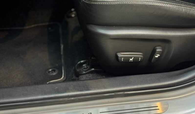 
								TOYOTA COROLLA 1.8 SEG CVT 2017 CON 73.000KM lleno									