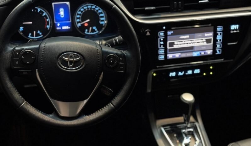
								TOYOTA COROLLA 1.8 SEG CVT 2017 CON 73.000KM lleno									