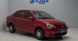 TOYOTA ETIOS ROJO (1)