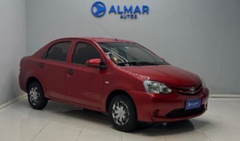 TOYOTA ETIOS ROJO (1)