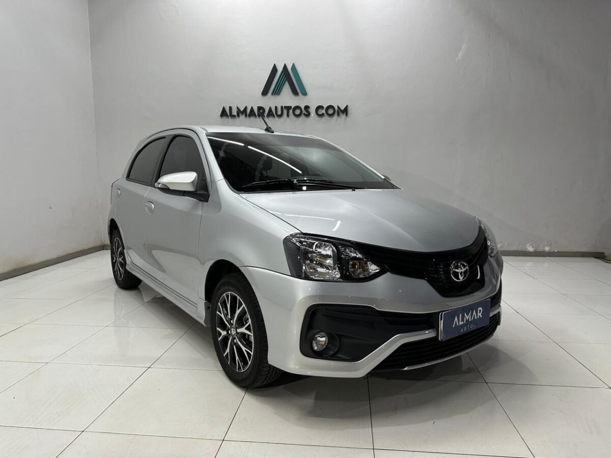 TOYOTA ETIOS XLS MT 2023 11200KM