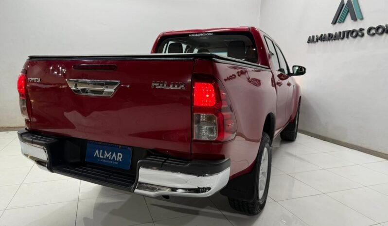 
								TOYOTA HILUX DC SR 4X2 MT6 L20 2019 143000KM lleno									
