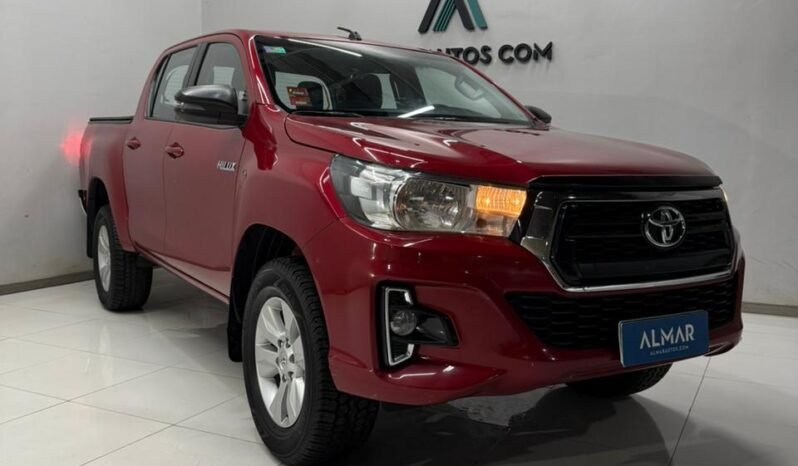 
								TOYOTA HILUX DC SR 4X2 MT6 L20 2019 143000KM lleno									