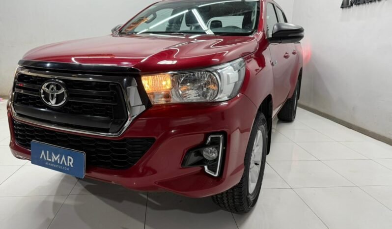 
								TOYOTA HILUX DC SR 4X2 MT6 L20 2019 143000KM lleno									
