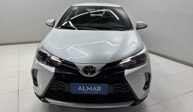 
								TOYOTA YARIS YARIS XLS + CVT 5P 2025 0KM BLANCO lleno									