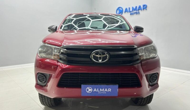 
								TOYOTA HILUX 4X2 D/C SR 2.4 TDI 6 M/T 2018 CON 160.000KM lleno									