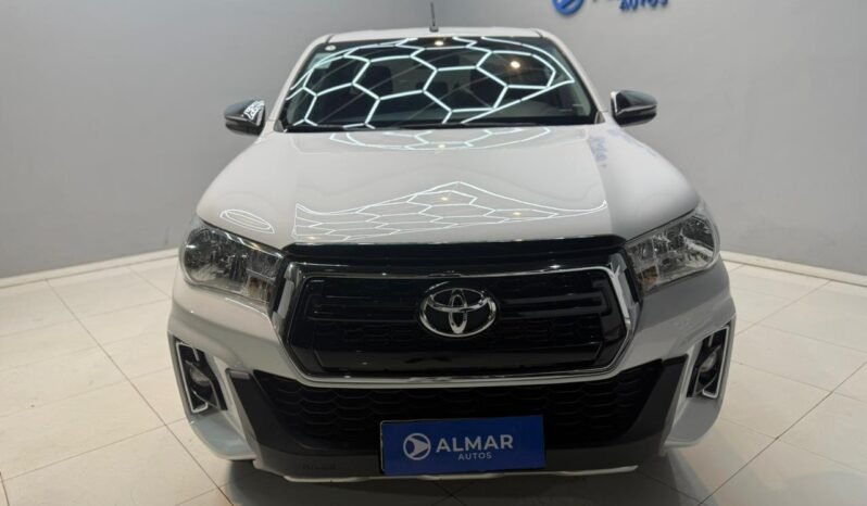 
								TOYOTA HILUX DC 2.8 TDI SRV 4X2 AT6 2020 CON 110.000KM lleno									