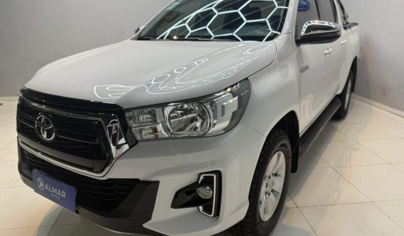 
								TOYOTA HILUX DC 2.8 TDI SRV 4X2 AT6 2020 CON 110.000KM lleno									
