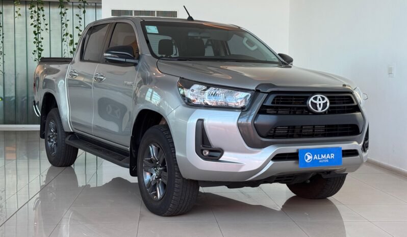 Toyota Hilux DC 2.4