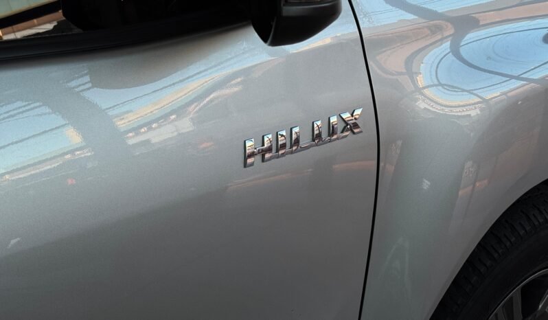
								TOYOTA HILUX DC 2.4 TDI SR 4X2 MT6 2023 CON 101.000KM lleno									