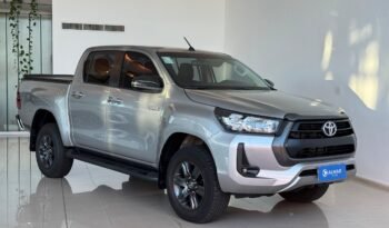 
									TOYOTA HILUX DC 2.4 TDI SR 4X2 MT6 2023 CON 101.000KM lleno								
