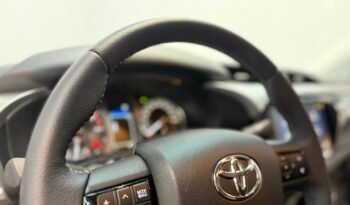 
									TOYOTA HILUX DC 2.4 TDI SR 4X2 AT6 2026 – 0KM lleno								