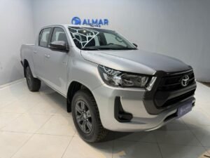 Toyota Hilux SR