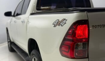 
									TOYOTA HILUX DC 2.8 TDI SRX 4X4 MT6 2016 CON 122.000KM lleno								