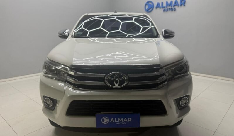 
								TOYOTA HILUX DC 2.8 TDI SRX 4X4 MT6 2016 CON 122.000KM lleno									