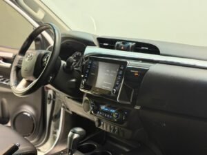 Toyota Hilux SRX 2023