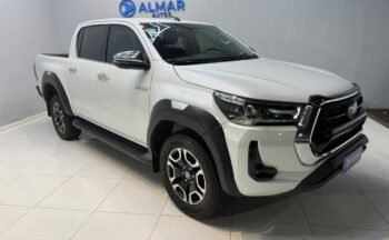 Toyota Hilux SRX 2023