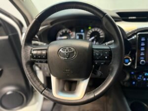 Toyota Hilux SRX 2023