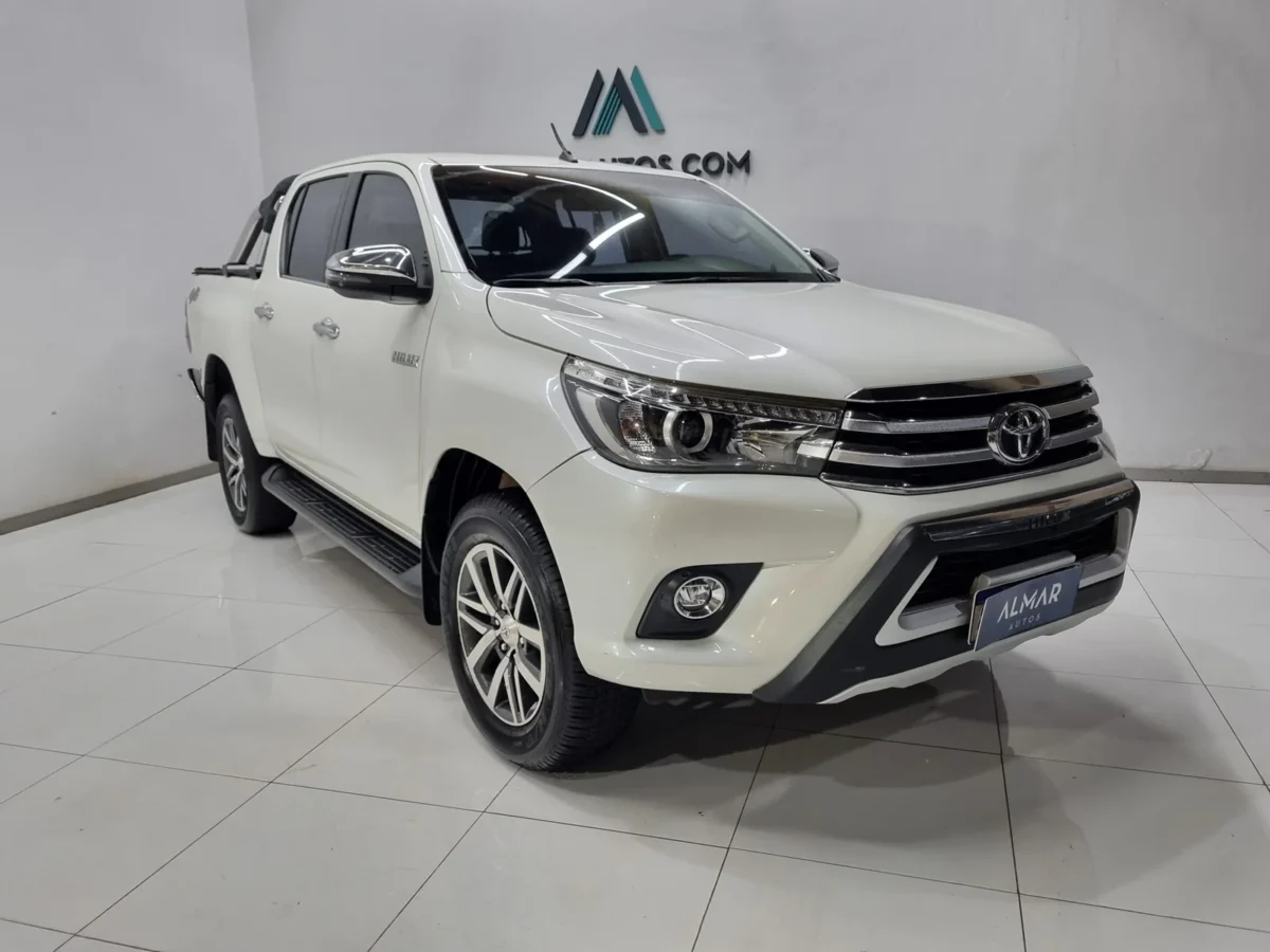 Toyota-Hilux-SRX-4X4-At-2018