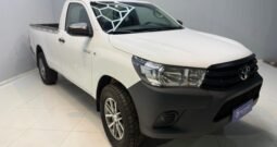Toyota Hilux cabina simple