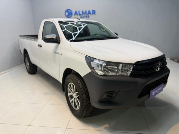 Toyota Hilux cabina simple