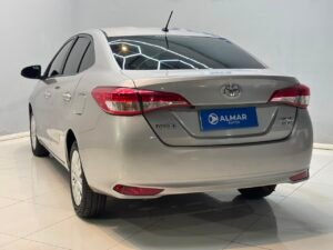 toyota yaris xls