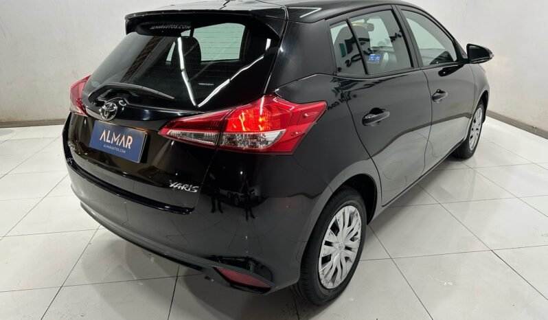 
								TOYOTA YARIS XS MT 2021 CON 32.000KM lleno									