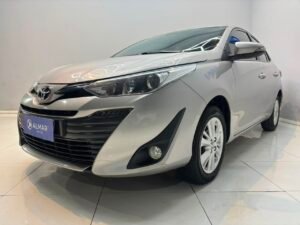 toyota yaris xls