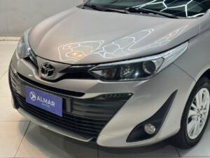 toyota yaris xls