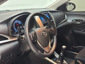 toyota yaris xls