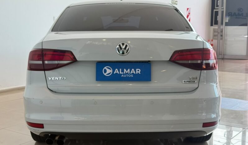 
								VOLKSWAGEN VENTO 1.4 TSI BM TECH COMFORTLINE MT 2017 CON 143.000KM full									