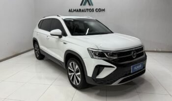 VOLKSWAGEN TAOS 2022