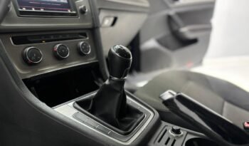 
									VOLKSWAGEN GOLF 1.6 TRENDLINE 2017 CON 134.000KM lleno								