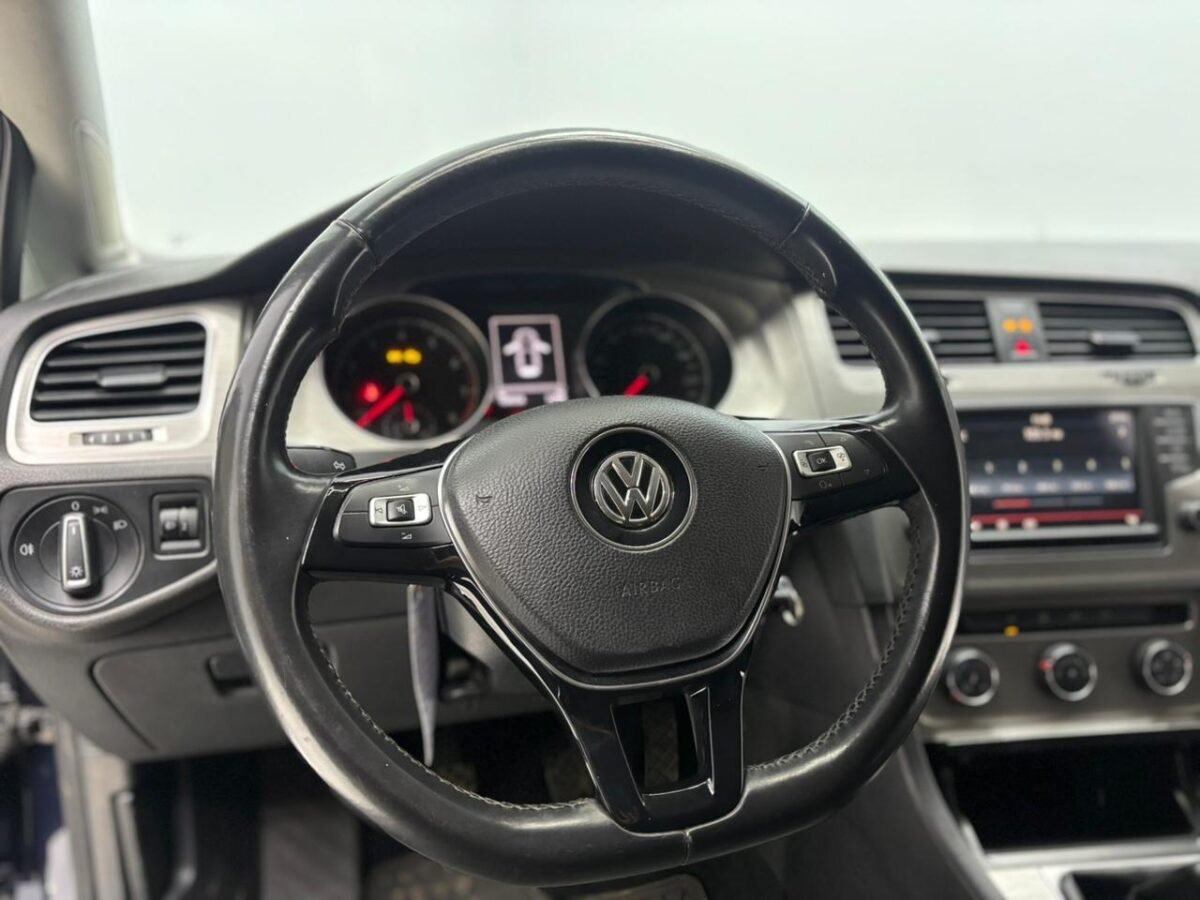 GOLF 1.6 TRENDLINE 5P