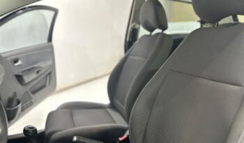 
									VOLKSWAGEN FOX 1.6 3P TRENDLINE 2011 CON 133.000KM lleno								