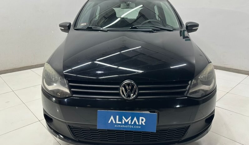
								VOLKSWAGEN FOX 1.6 3P TRENDLINE 2011 CON 133.000KM lleno									