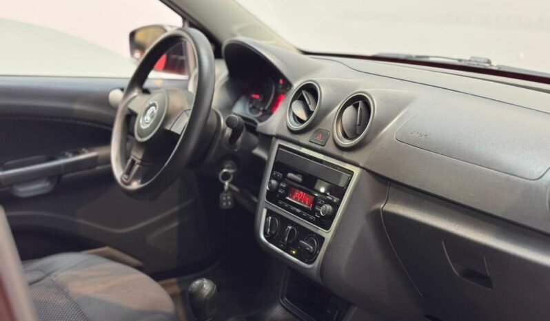 
								VOLKSWAGEN GOL TREND 1.6 PACK II 2015 CON 99.000KM lleno									