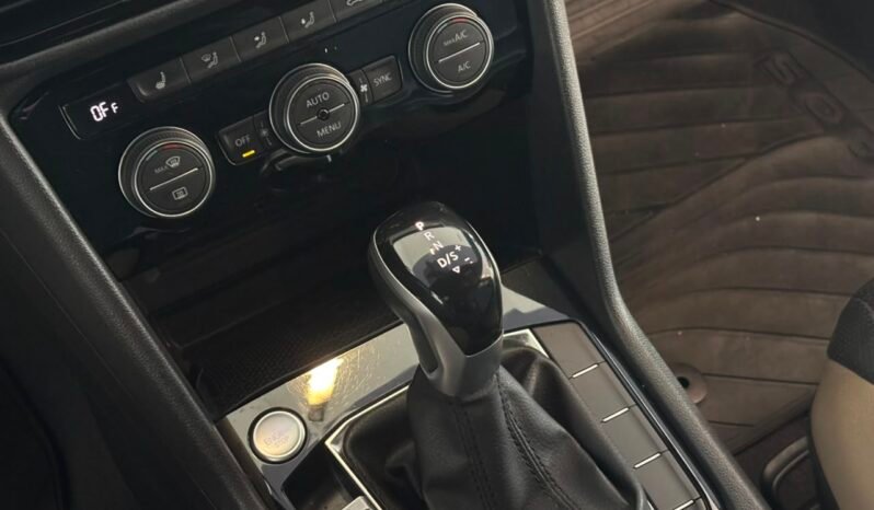 
								VOLKSWAGEN TAOS HIGHLINE HERO 2021 CON 87.000KM lleno									