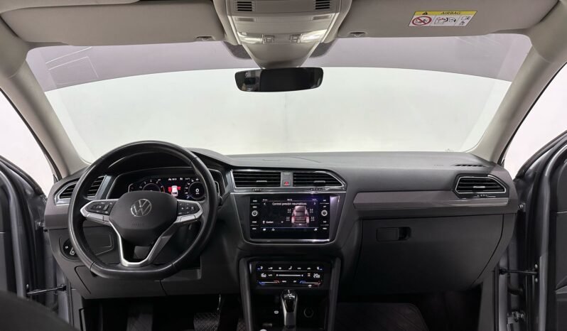 
								VOLKSWAGEN TIGUAN LIFE 350TSI DSG 4X4 2023 CON 55.000KM lleno									