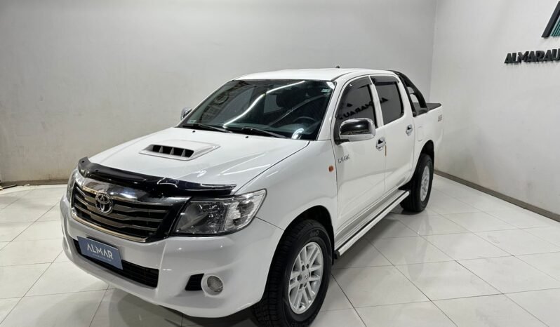
								TOYOTA HILUX DC 2.5 DX PACK 4X2 MT6 lleno									